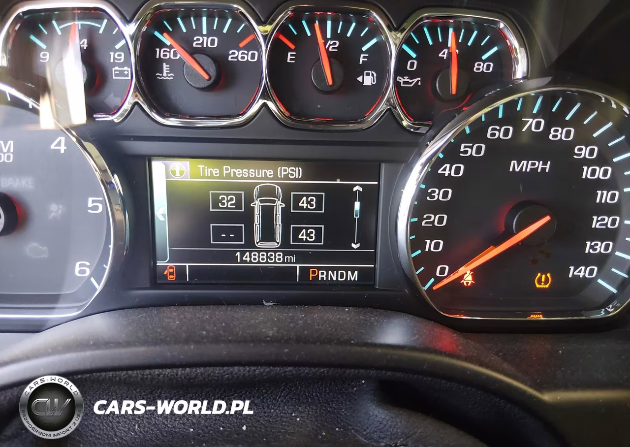 2015 Chevrolet Tahoe Ltz VIN:1GNSKCKC2FR108014 - 15