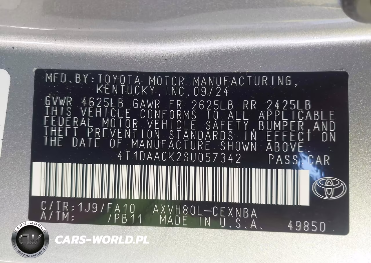 2025 Toyota Camry Le VIN:4T1DAACK2SU057342 - 9