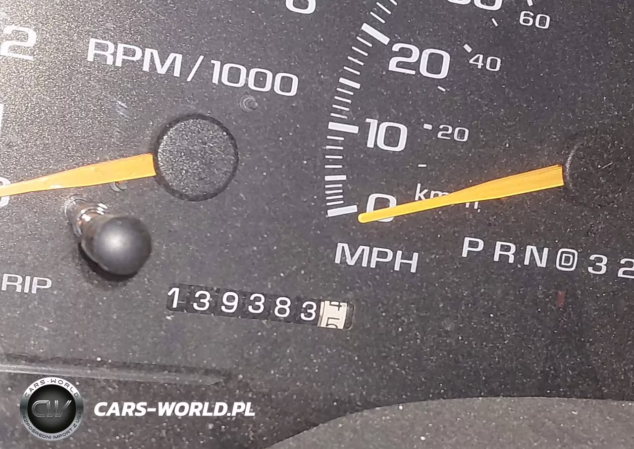 1997 Chevrolet Tahoe Ls VIN:1GNEK13R6VJ390661 - 15