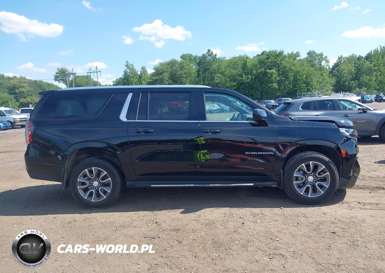 2024 Chevrolet Suburban 4Wd Ls VIN:1GNSKBKD3RR213894 - 13