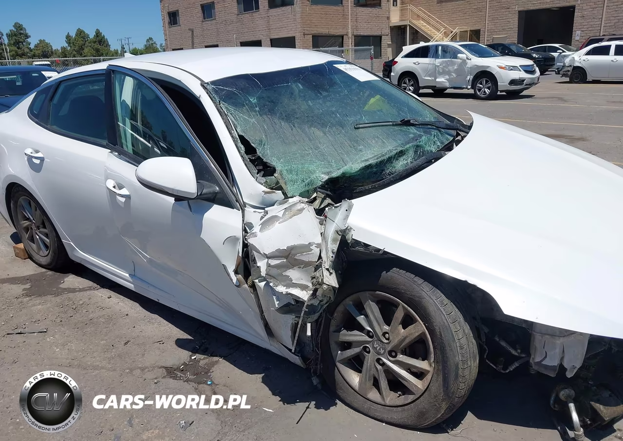 2019 Kia Optima Lx VIN:5XXGT4L36KG335753 - 6