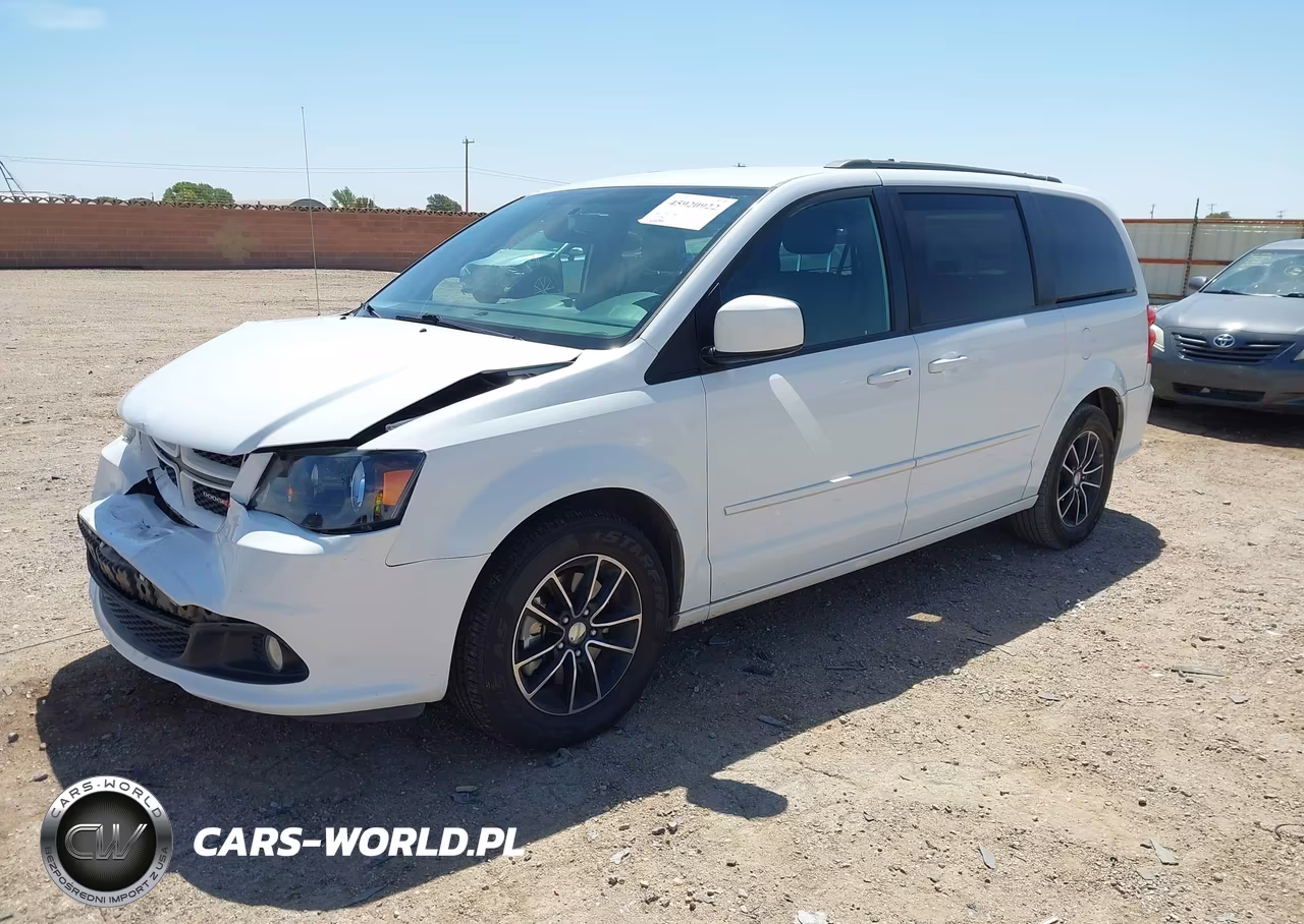 2017 Dodge Grand Caravan Gt VIN:2C4RDGEG3HR790390 - 2