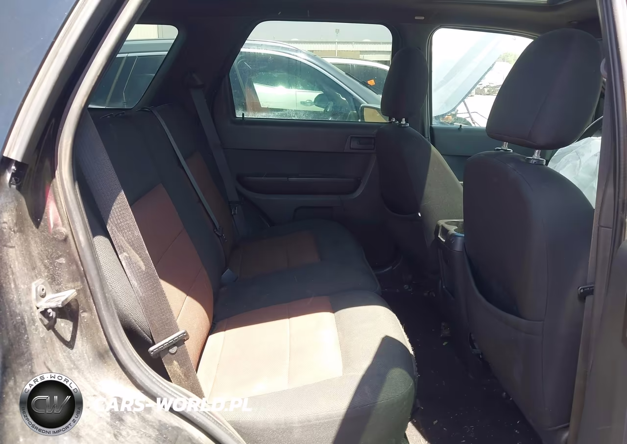 2008 Ford Escape Xlt VIN:1FMCU03128KA97266 - 8