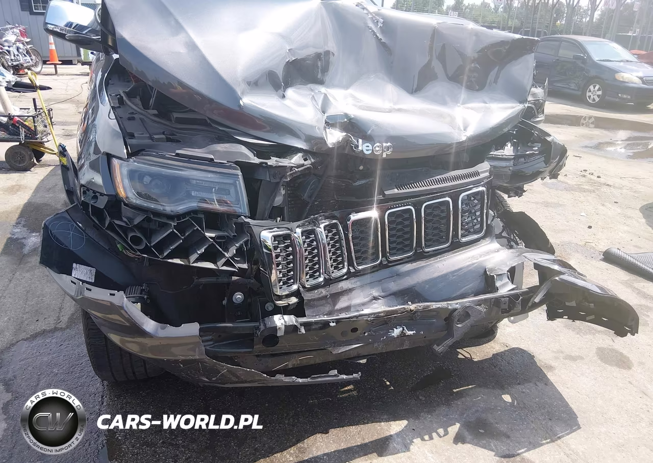 2021 Jeep Grand Cherokee Limited 4X4 VIN:1C4RJFBG1MC582258 - 6