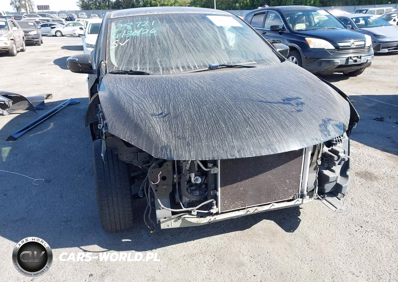2013 Nissan Sentra Sr VIN:3N1AB7AP3DL657695 - 6