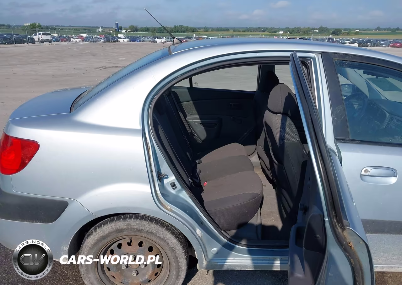 2006 Kia Rio Lx VIN:KNADE123466067719 - 8
