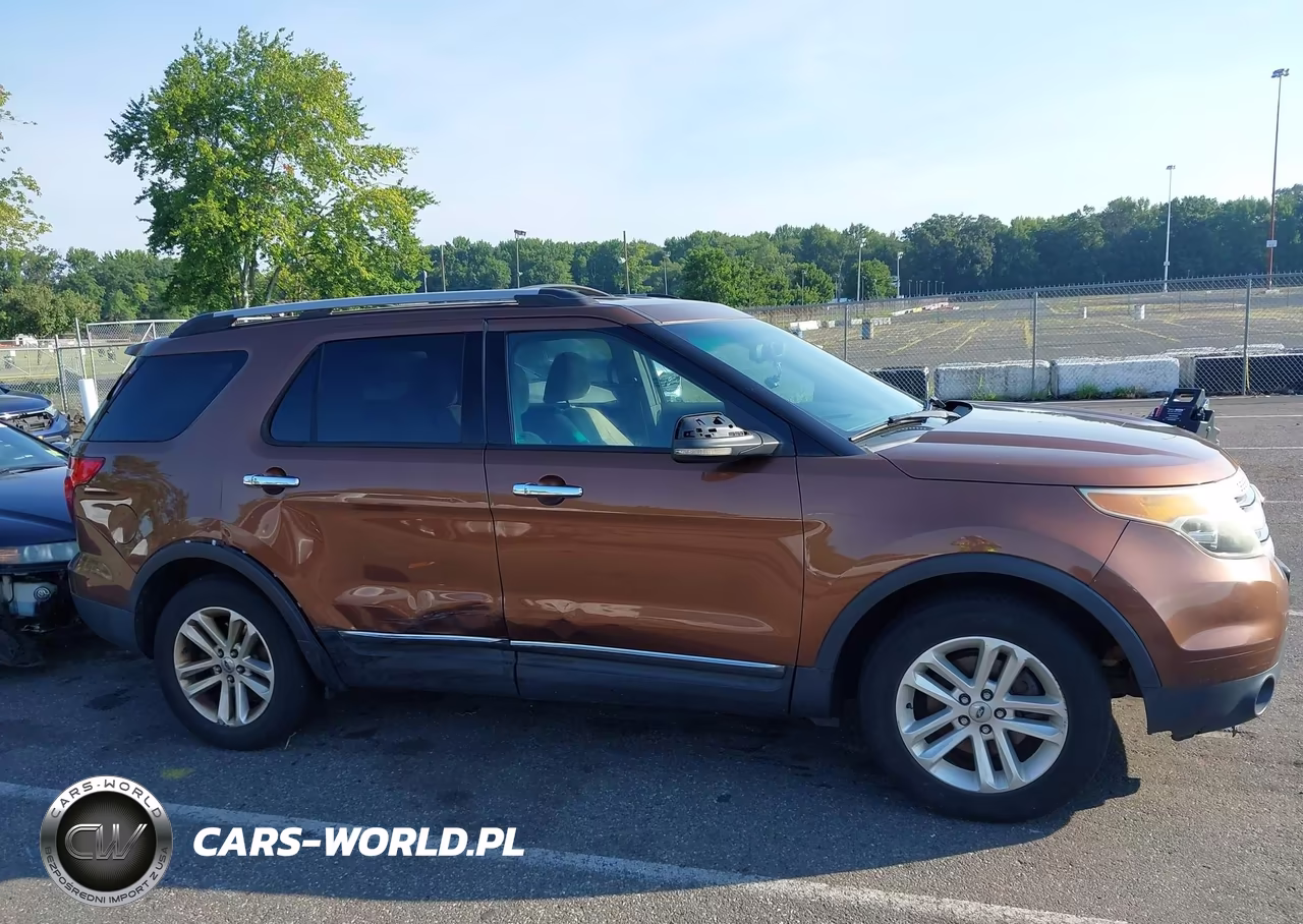 2011 Ford Explorer Xlt VIN:1FMHK7D86BGA63230 - 6