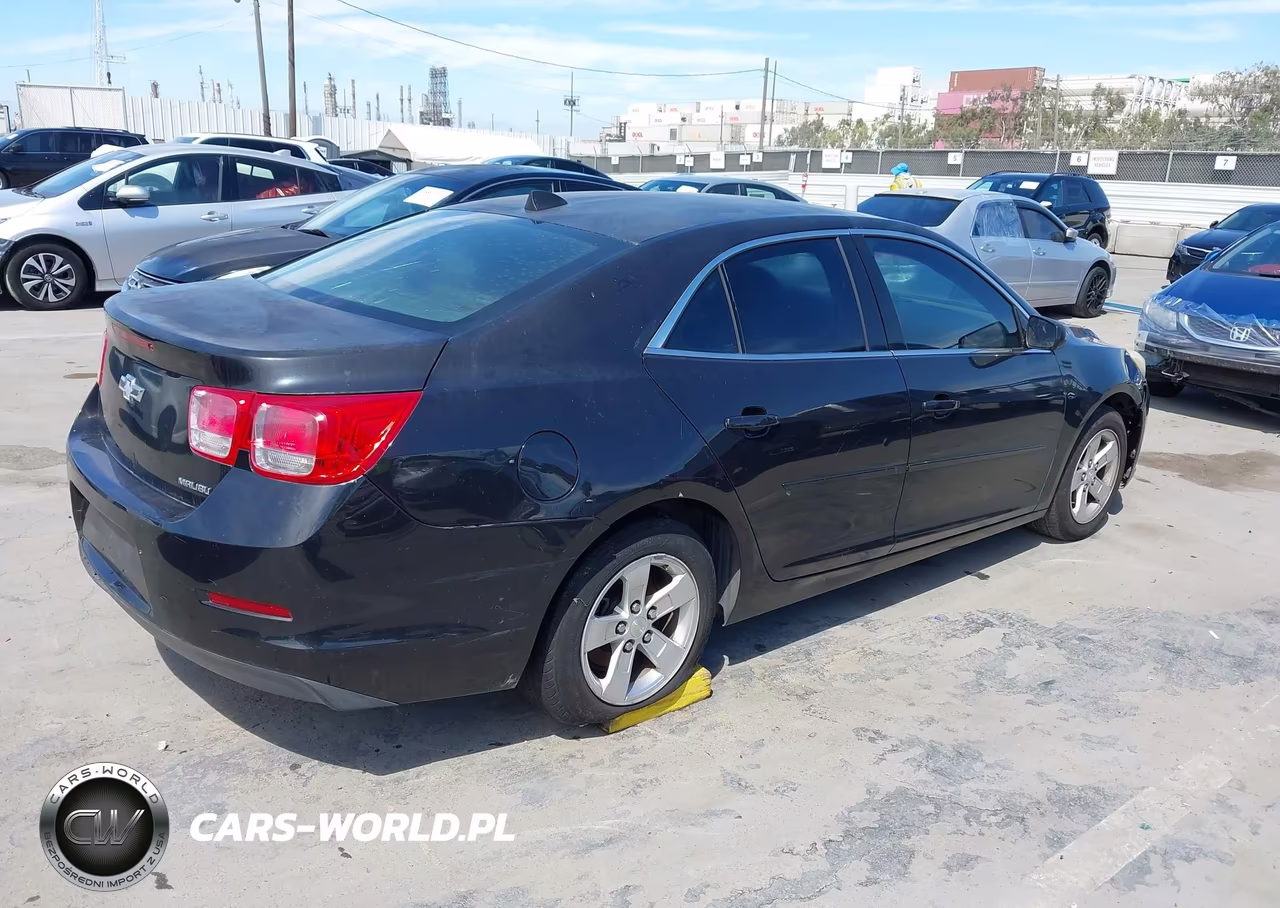 2013 Chevrolet Malibu 1Ls VIN:1G11B5SA5DF160923 - 4
