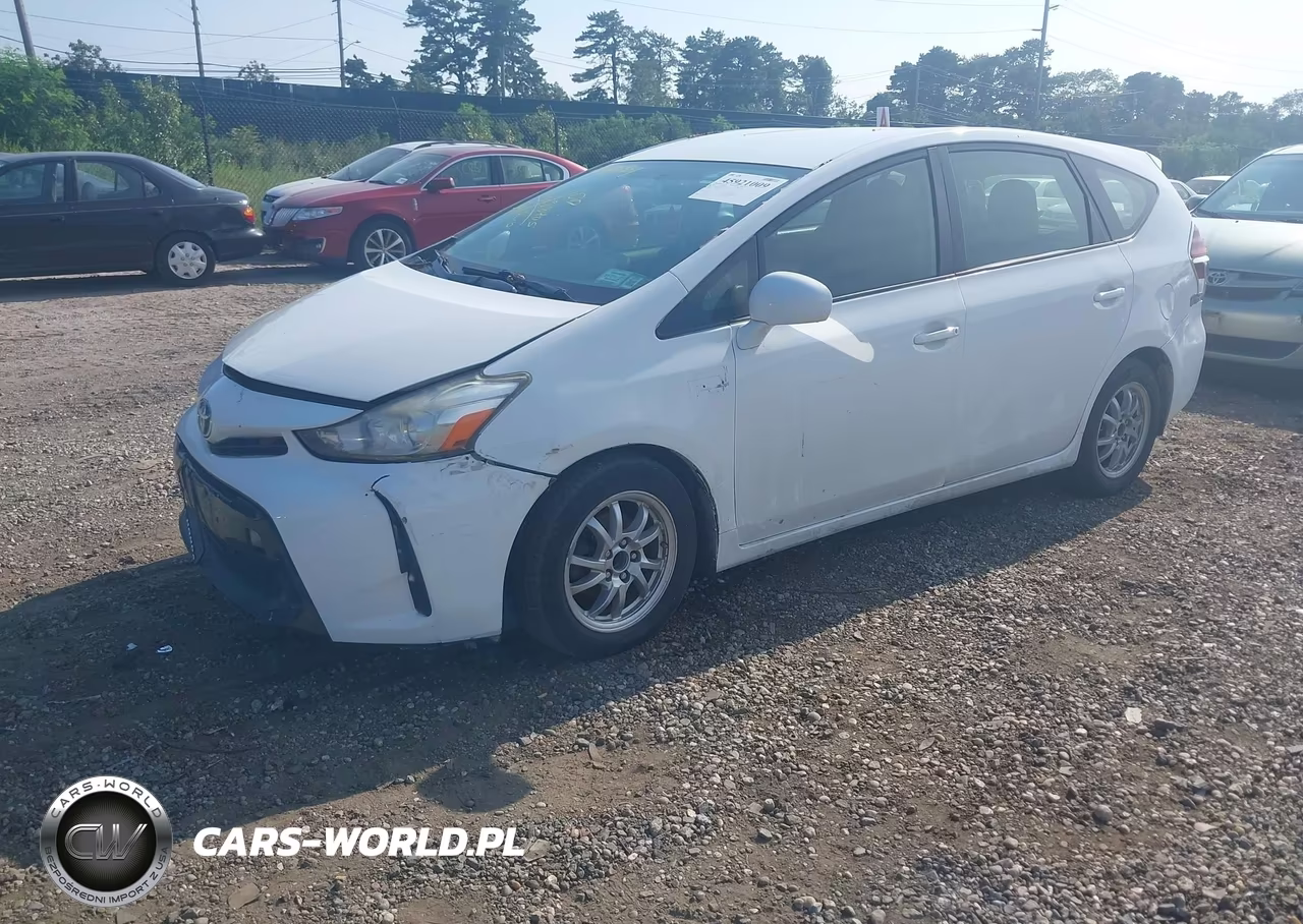 2015 Toyota Prius V Two VIN:JTDZN3EU9FJ017419 - 2