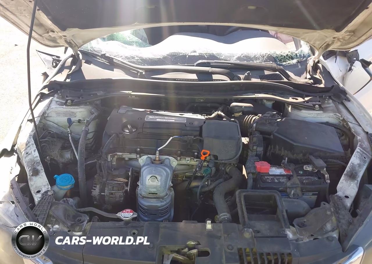 2015 Honda Accord Sport VIN:1HGCR2F58FA041630 - 10