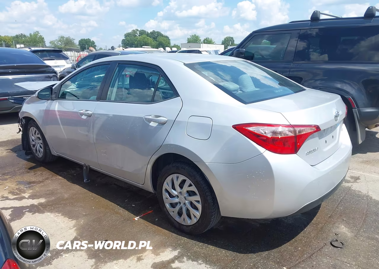 2017 Toyota Corolla Le VIN:2T1BURHE6HC895559 - 14