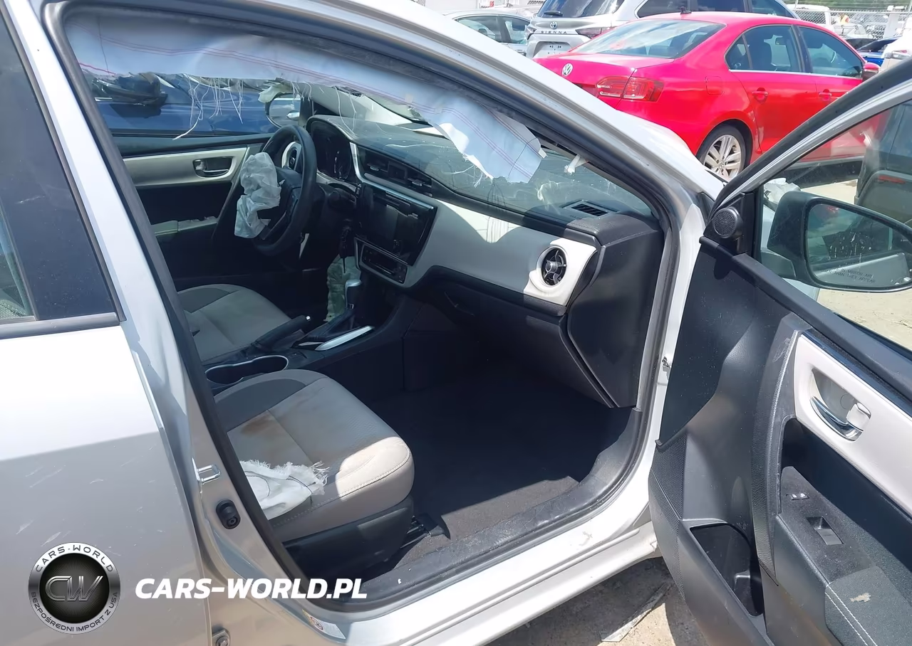 2017 Toyota Corolla Le VIN:2T1BURHE6HC895559 - 5