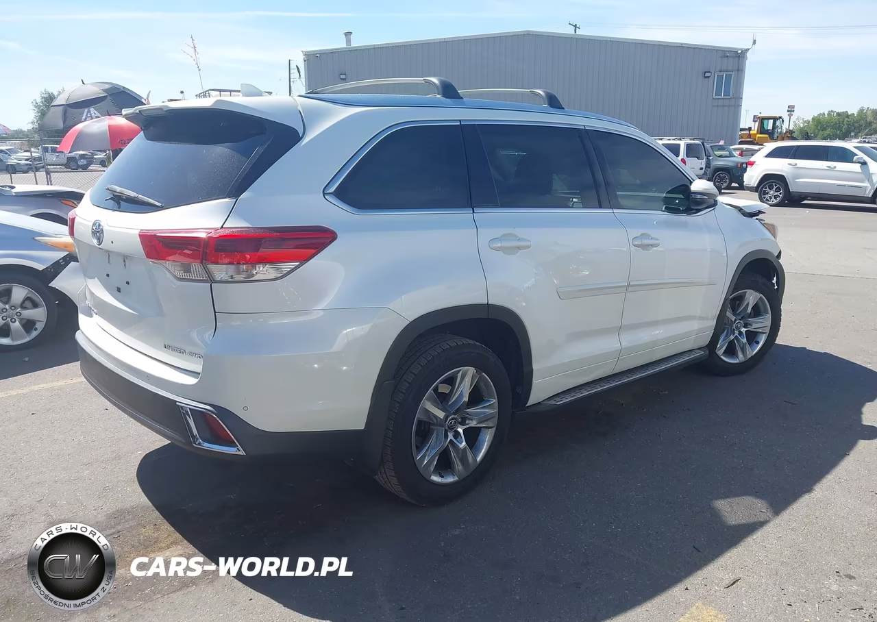 2017 Toyota Highlander Limited VIN:5TDDZRFH5HS444475 - 4