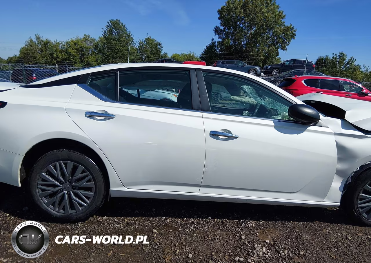 2025 Nissan Altima Sv Fwd VIN:1N4BL4DVXSN302291 - 14