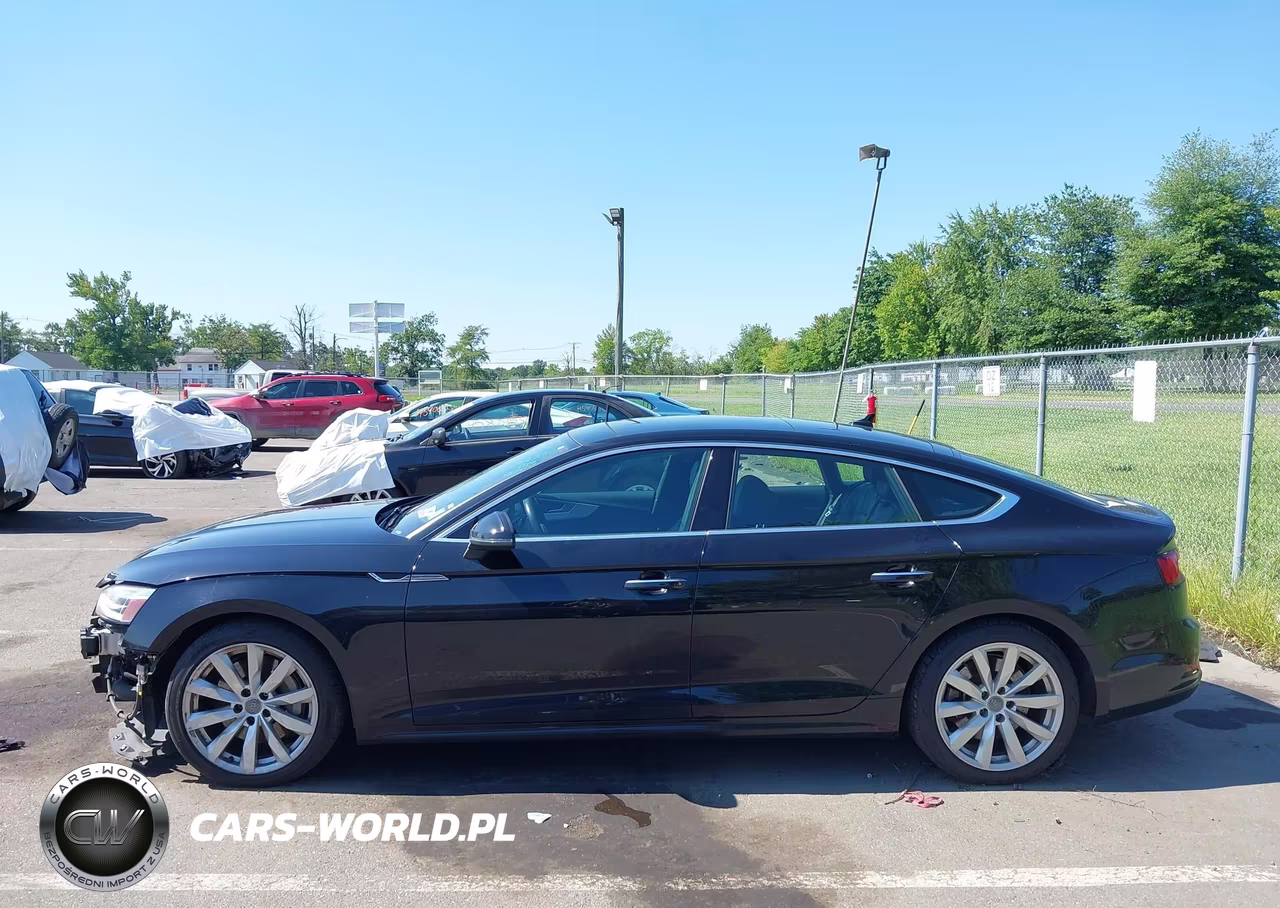 2018 Audi A5 2.0T Premium VIN:WAUANCF56JA014553 - 14
