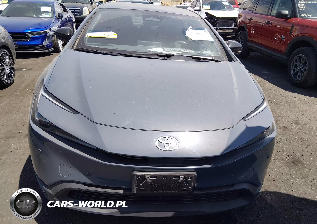 2024 Toyota Prius Le VIN:JTDACAAU4R3042282 - 12