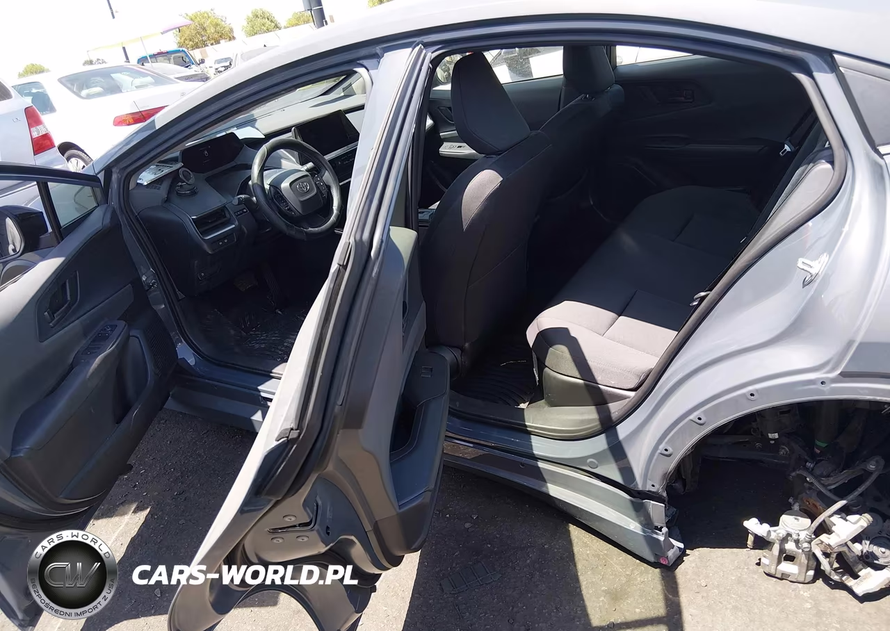 2024 Toyota Prius Le VIN:JTDACAAU4R3042282 - 8