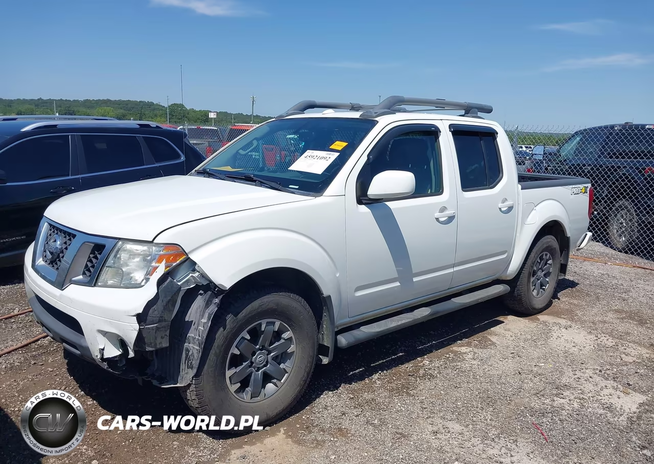 2016 Nissan Frontier Pro-4X VIN:1N6AD0EV5GN736925 - 2