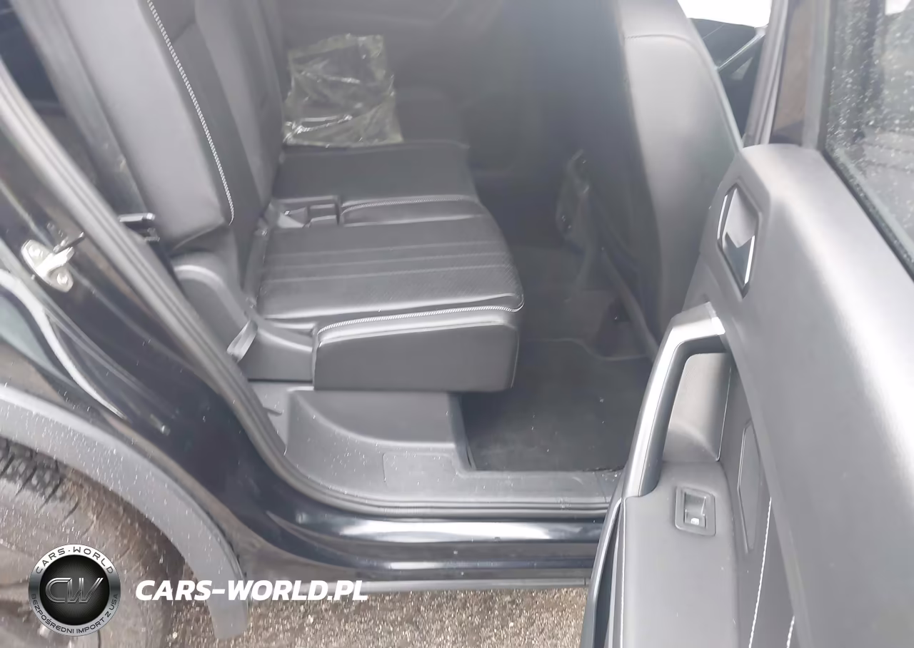 2023 Volkswagen Tiguan 2.0T Se R-Line Black VIN:3VVCB7AX5PM060456 - 8