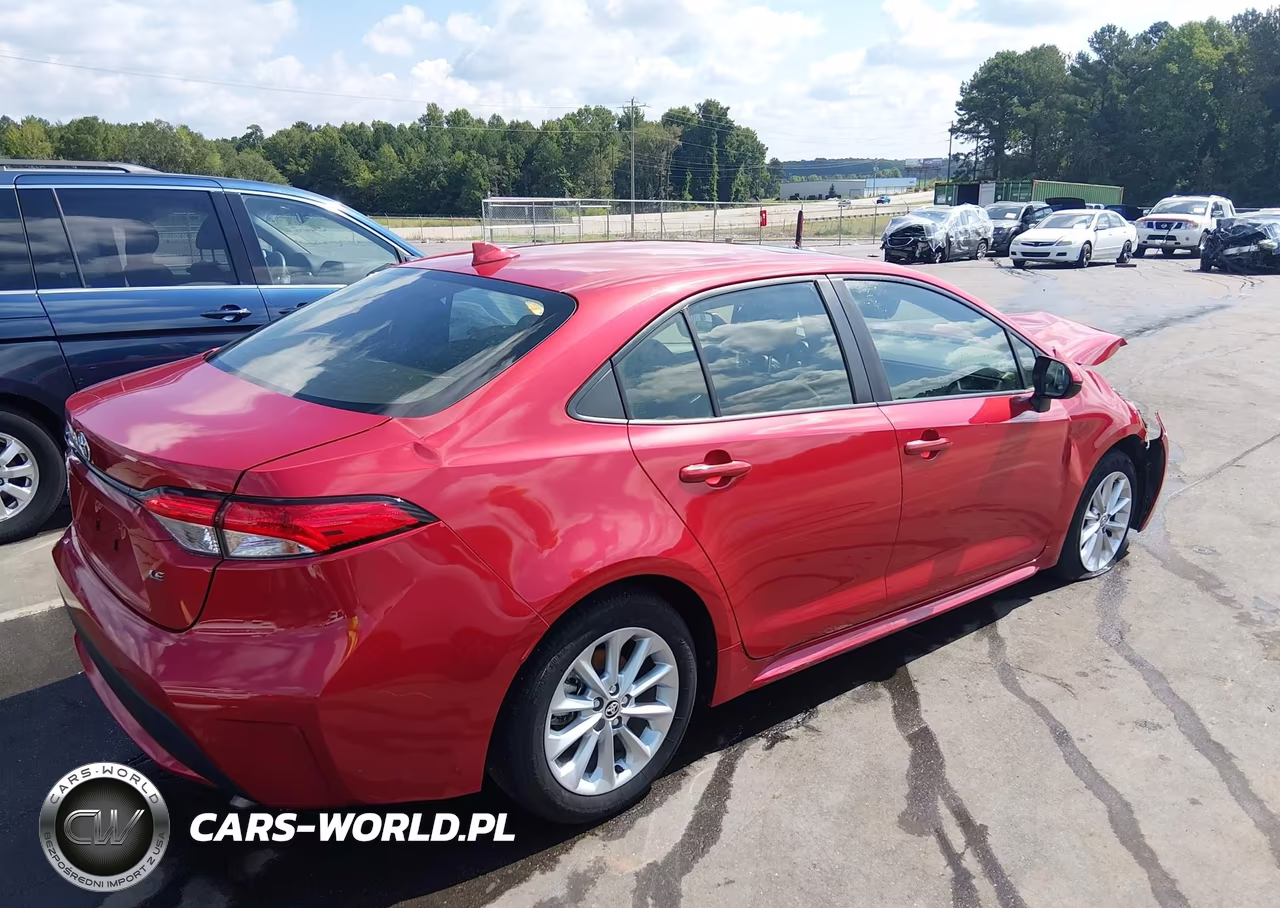 2021 Toyota Corolla Le VIN:JTDHPMAE3MJ137031 - 4