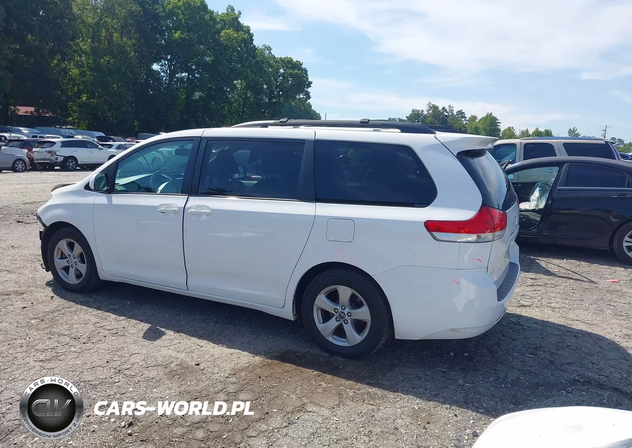 2014 Toyota Sienna Le V6 8 Passenger VIN:5TDKK3DC6ES429639 - 15