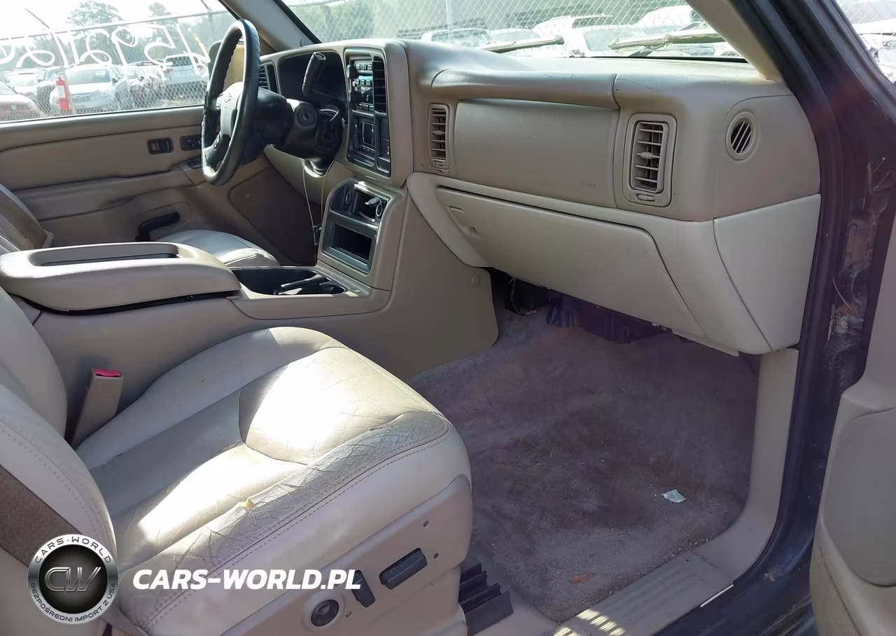 2004 Chevrolet Tahoe Lt VIN:1GNEC13Z74J165600 - 5