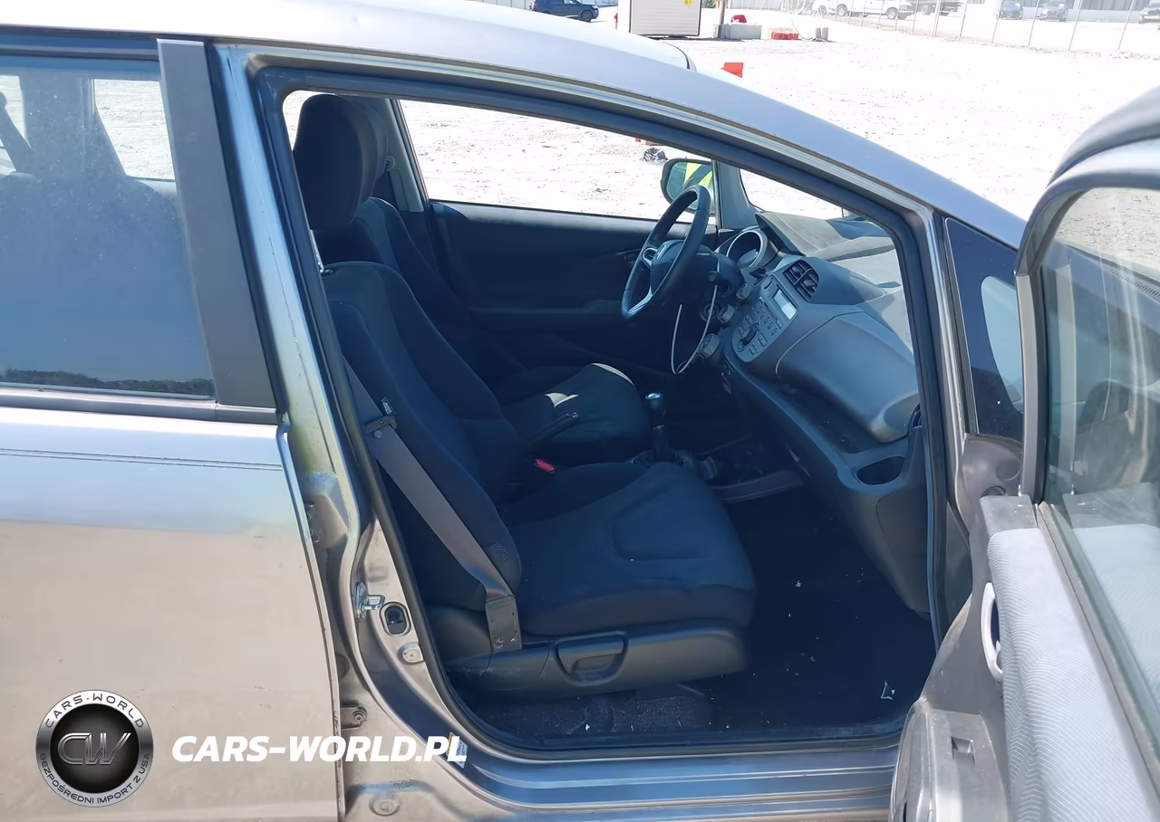 2009 Honda Fit Sport VIN:JHMGE87409S012642 - 5