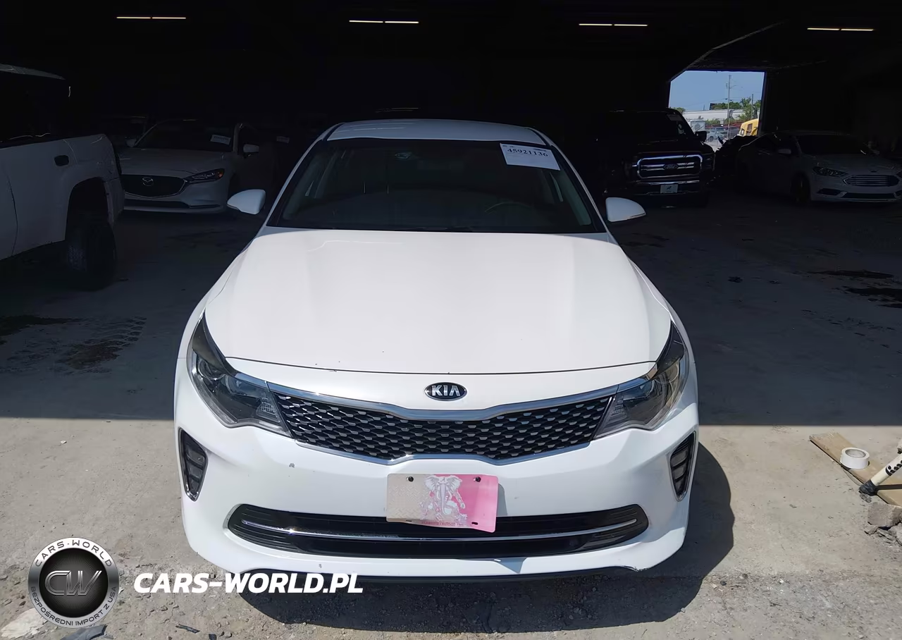 2018 Kia Optima S VIN:5XXGT4L37JG234199 - 12