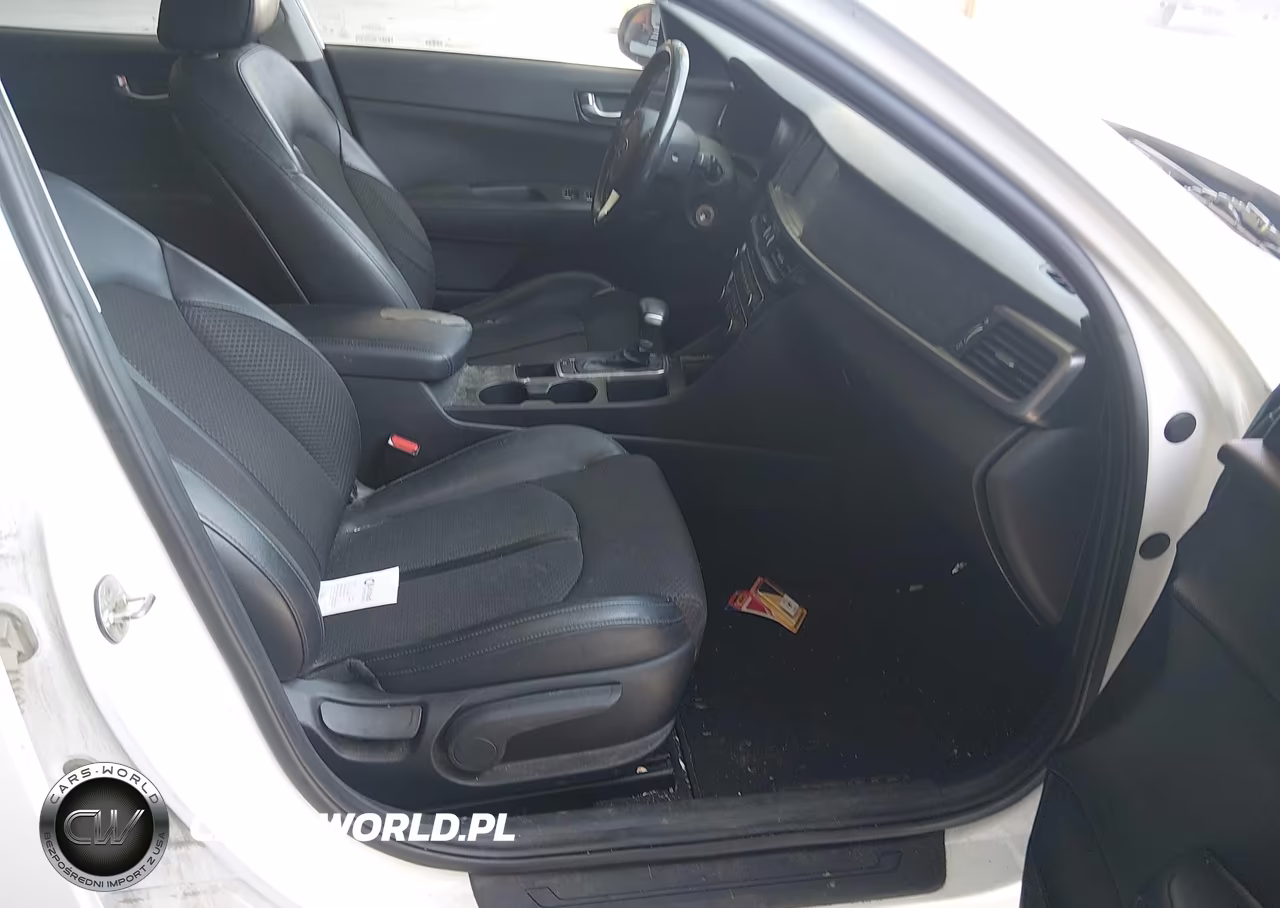 2018 Kia Optima S VIN:5XXGT4L37JG234199 - 5