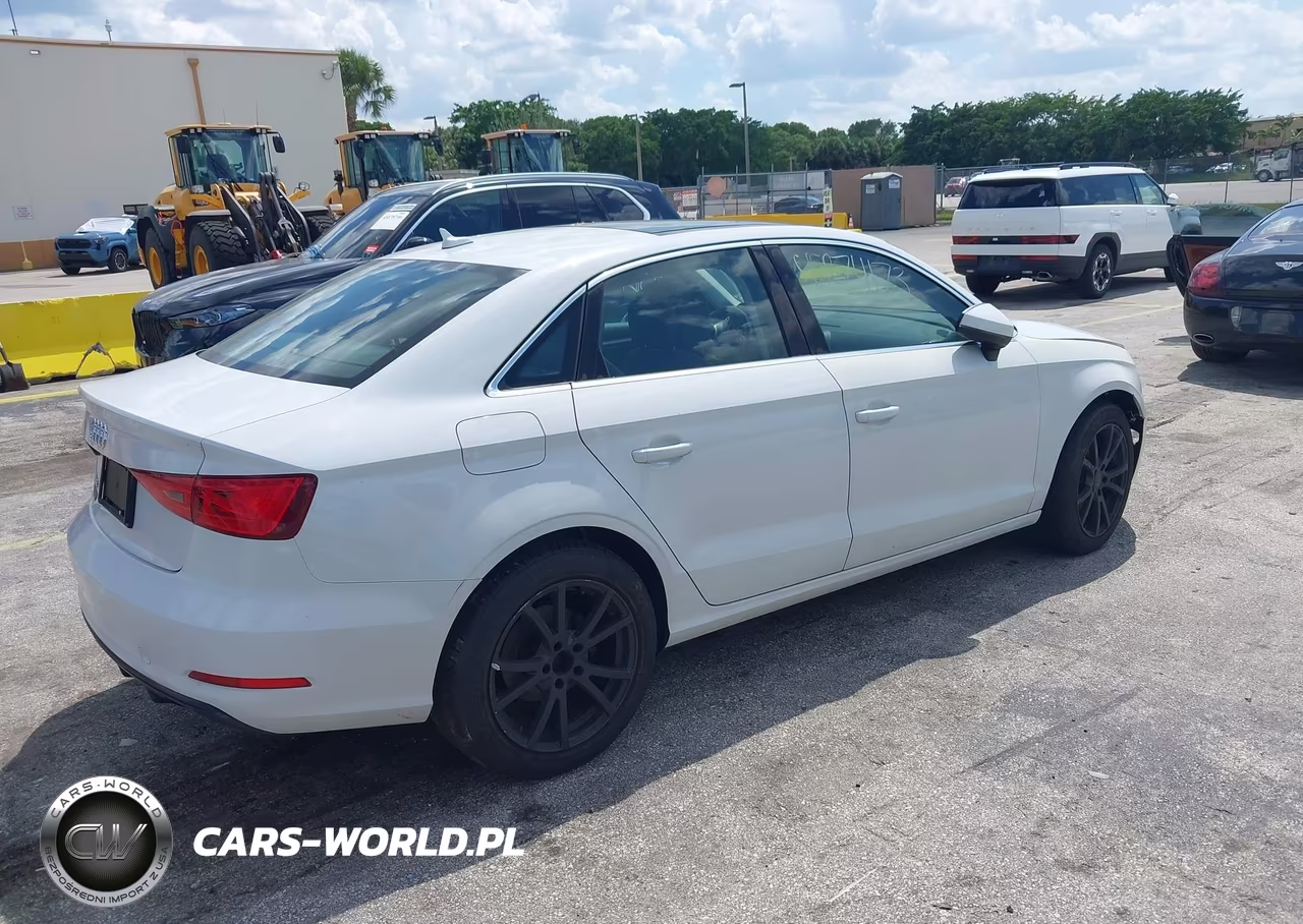2015 Audi A3 1.8T Premium VIN:WAUACGFF9F1010865 - 4