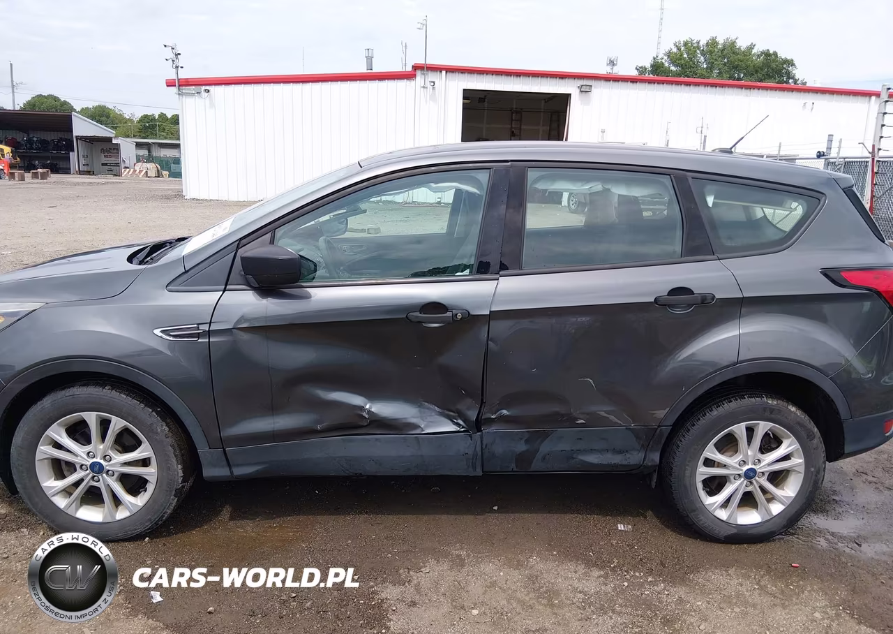 2019 Ford Escape S VIN:1FMCU0F77KUA76649 - 14