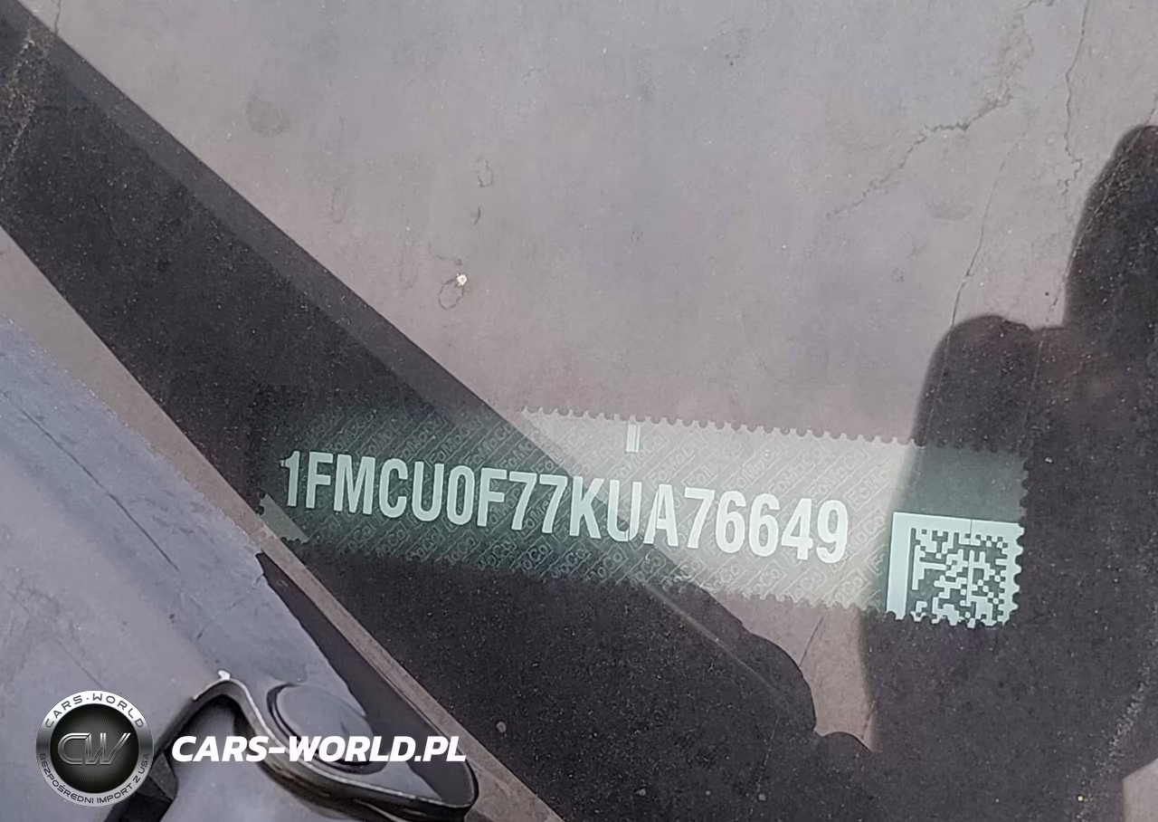 2019 Ford Escape S VIN:1FMCU0F77KUA76649 - 9