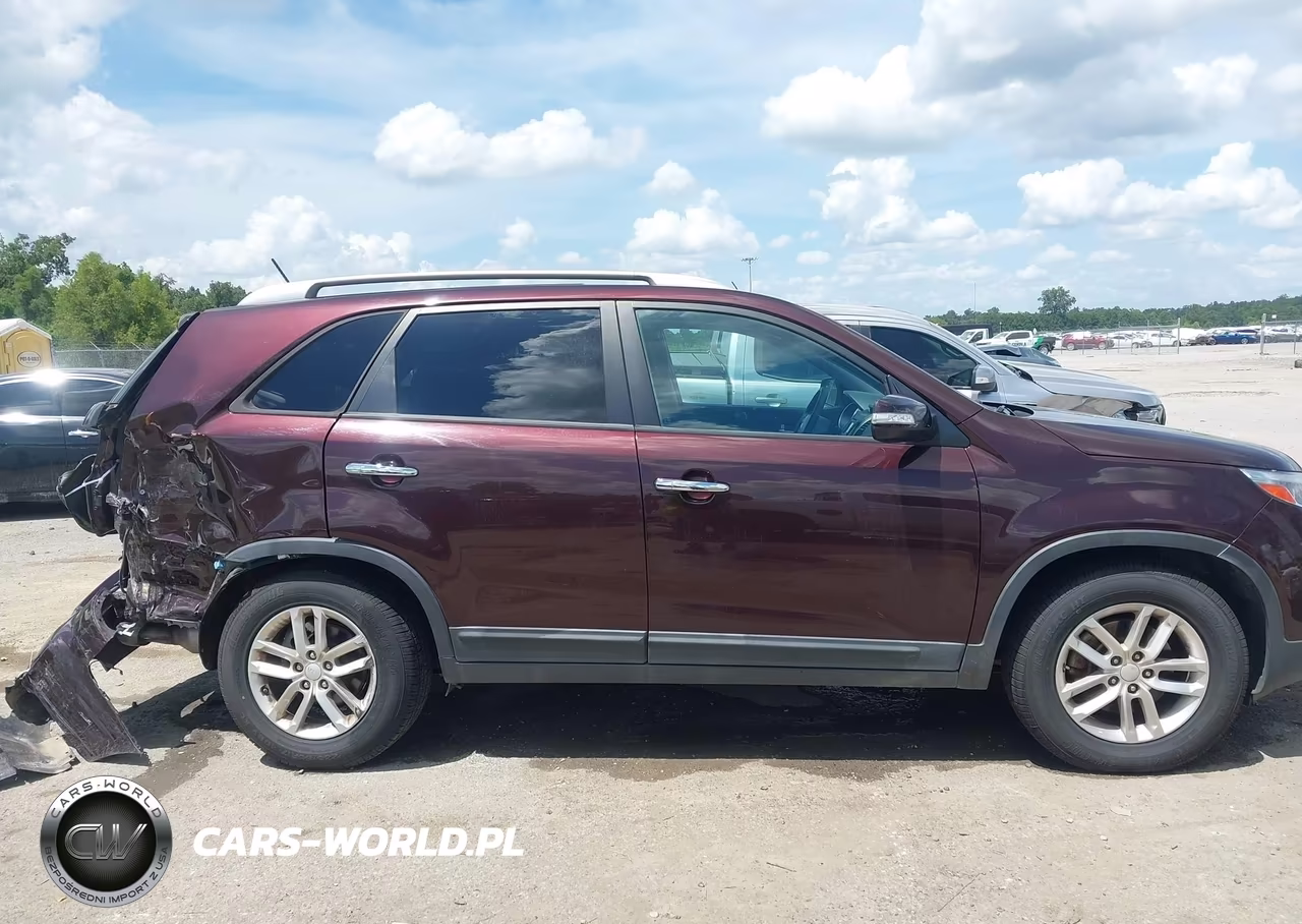 2015 Kia Sorento Lx VIN:5XYKT4A67FG659819 - 13