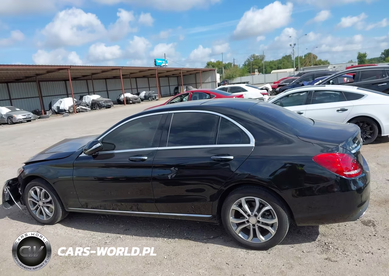 2015 Mercedes-Benz C 300 4Matic VIN:55SWF4KB2FU073457 - 14