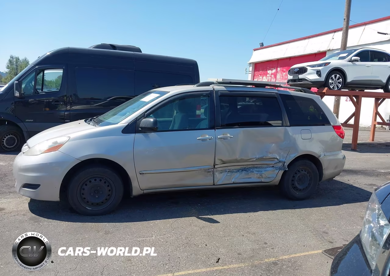 2007 Toyota Sienna Le VIN:5TDZK23C67S002099 - 14