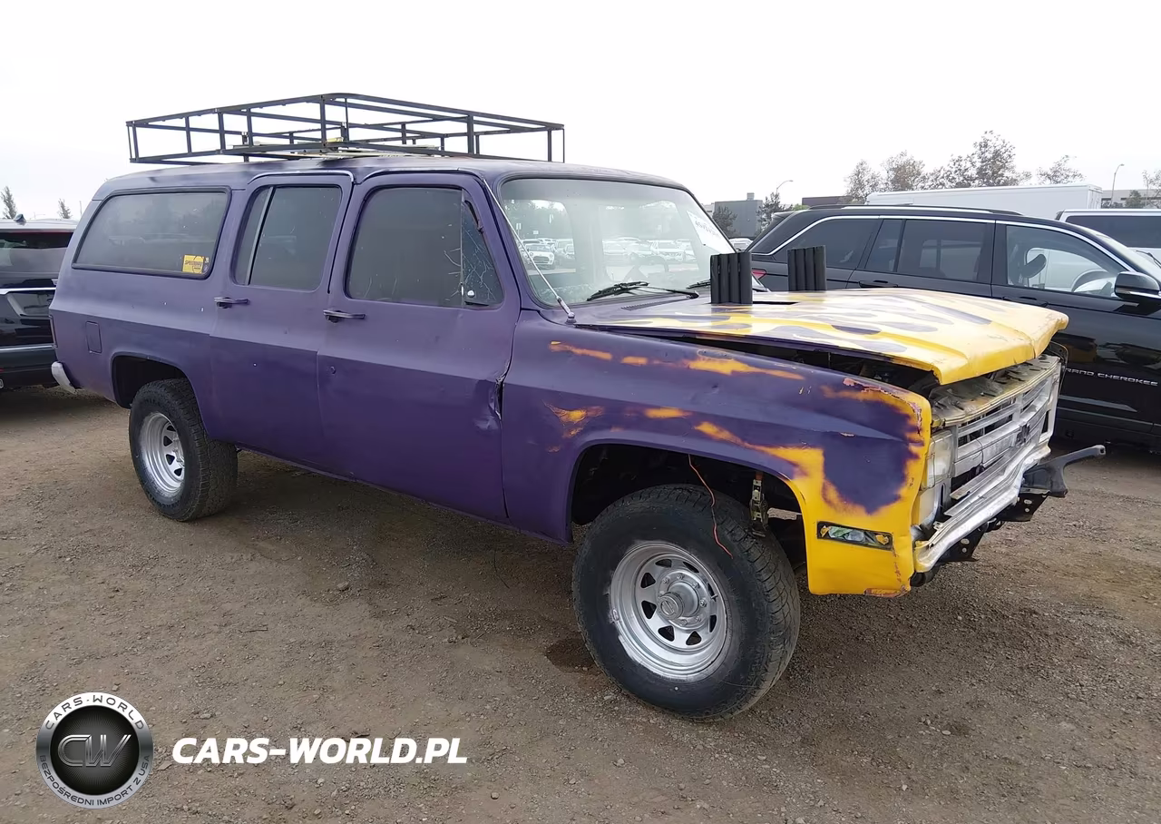 1986 Chevrolet Suburban K2 – zdjęcie 1 z 11