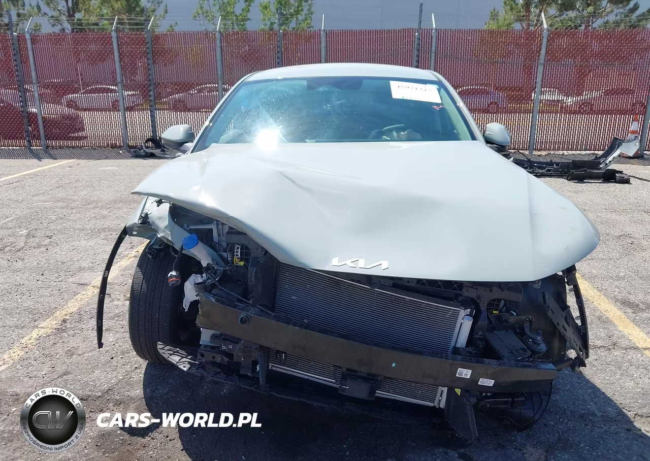 2025 Kia K4 Lxs VIN:3KPFT4DE5SE165082 - 12