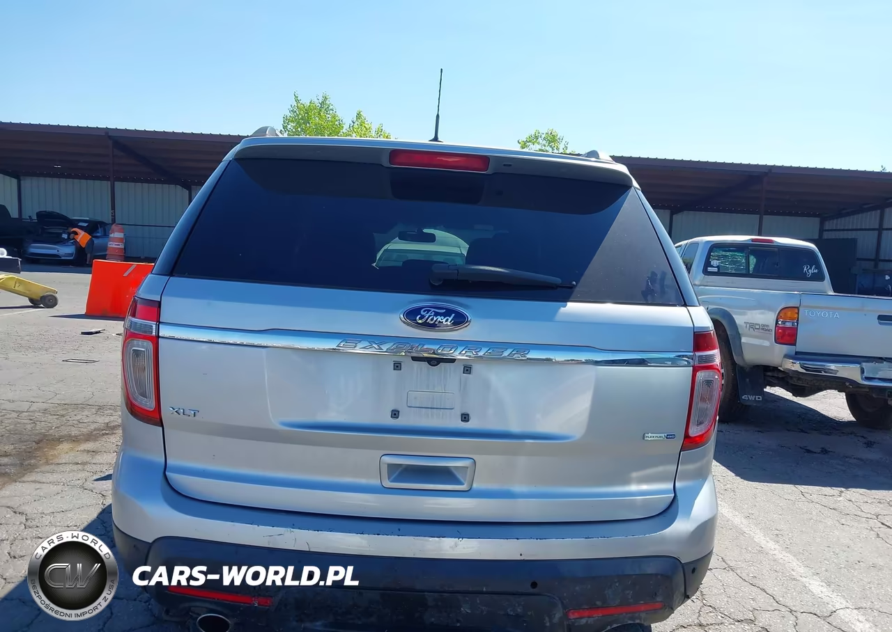 2013 Ford Explorer Xlt VIN:1FM5K8D85DGC15414 - 16
