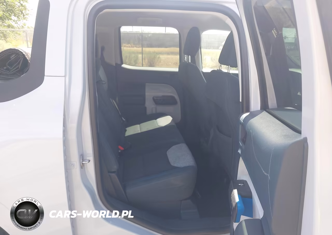 2025 Ford Maverick Xlt VIN:3FTTW8H34SRB66646 - 8