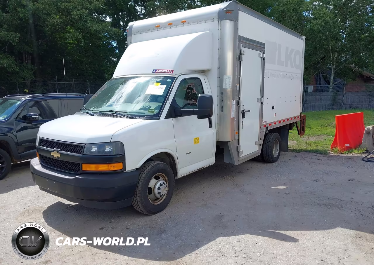 2020 Chevrolet Express Cutaway Work Van VIN:1GB3GSCG4L1172841 - 2