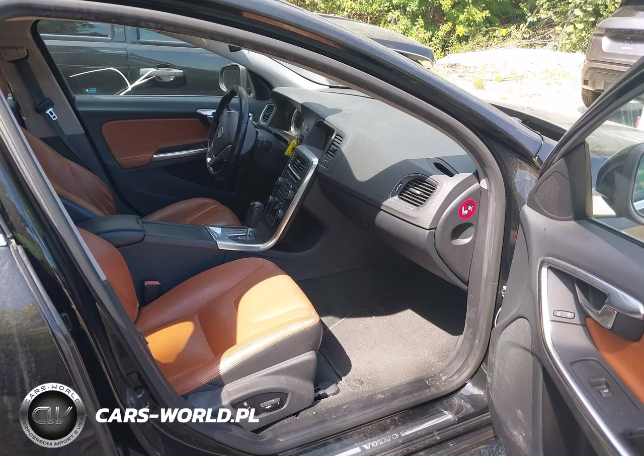 2012 Volvo S60 T5 VIN:YV1622FS6C2112796 - 5