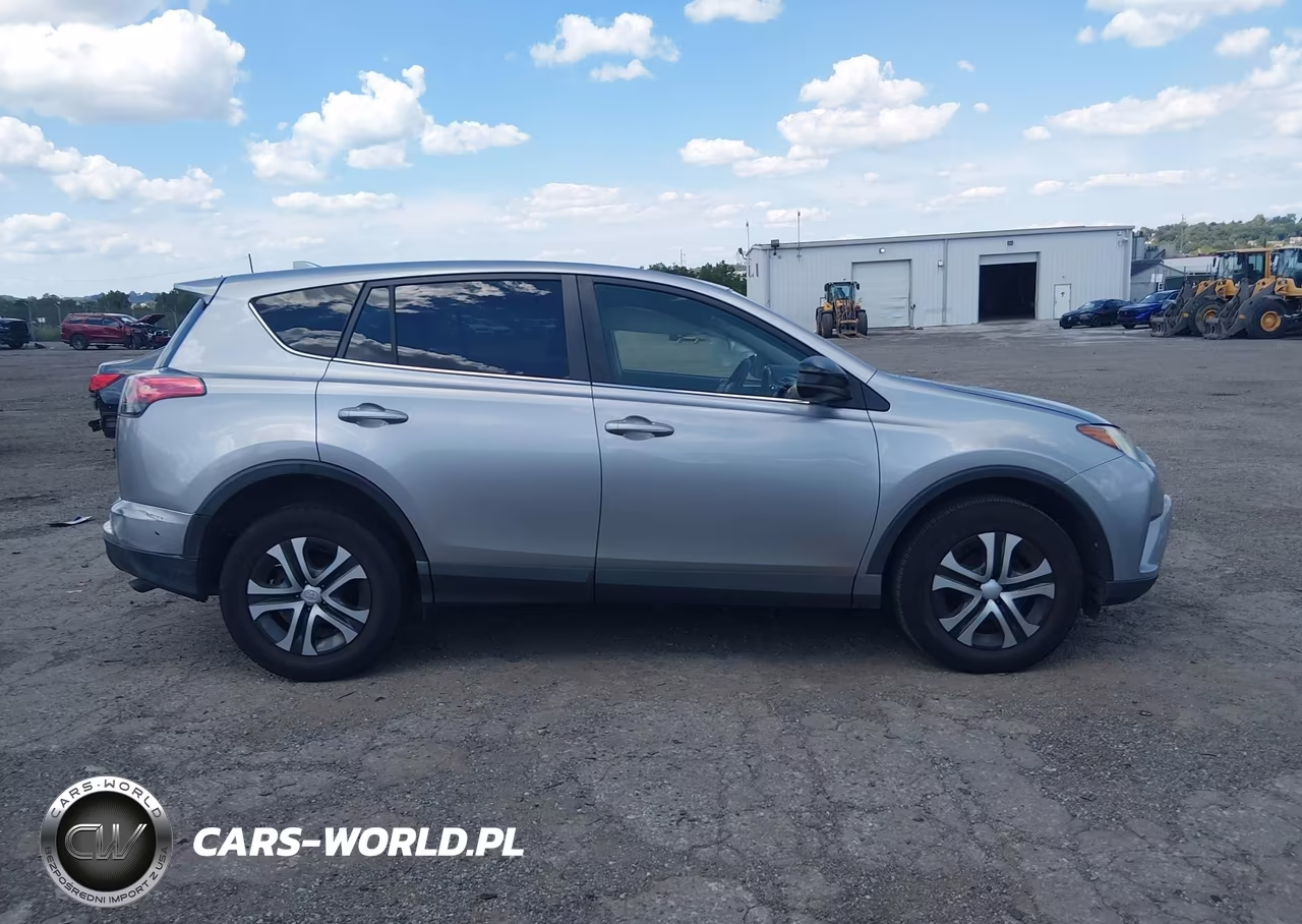 2018 Toyota Rav4 Le VIN:JTMBFREV0JJ198297 - 13
