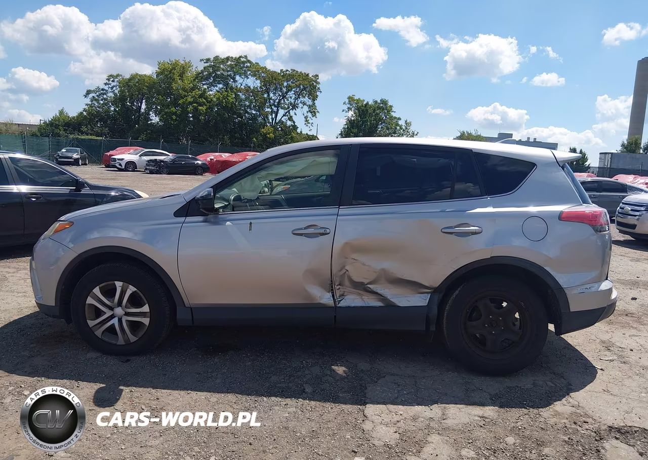 2018 Toyota Rav4 Le VIN:JTMBFREV0JJ198297 - 14