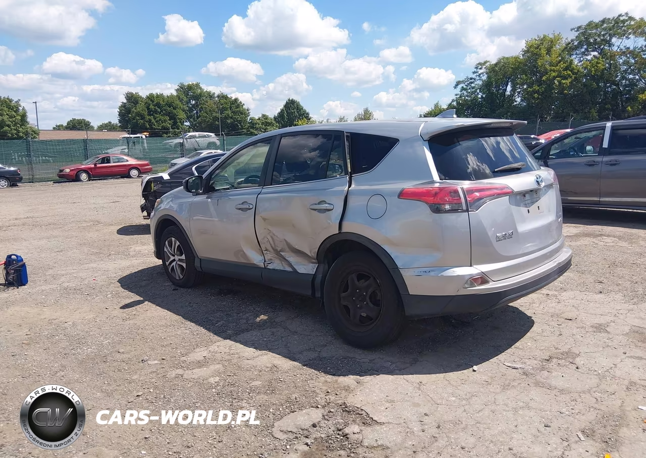 2018 Toyota Rav4 Le VIN:JTMBFREV0JJ198297 - 3