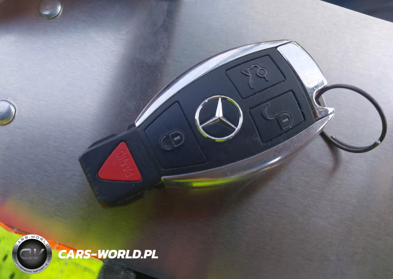 2013 Mercedes-Benz E 350 VIN:WDDHF5KB7DA723573 - 11