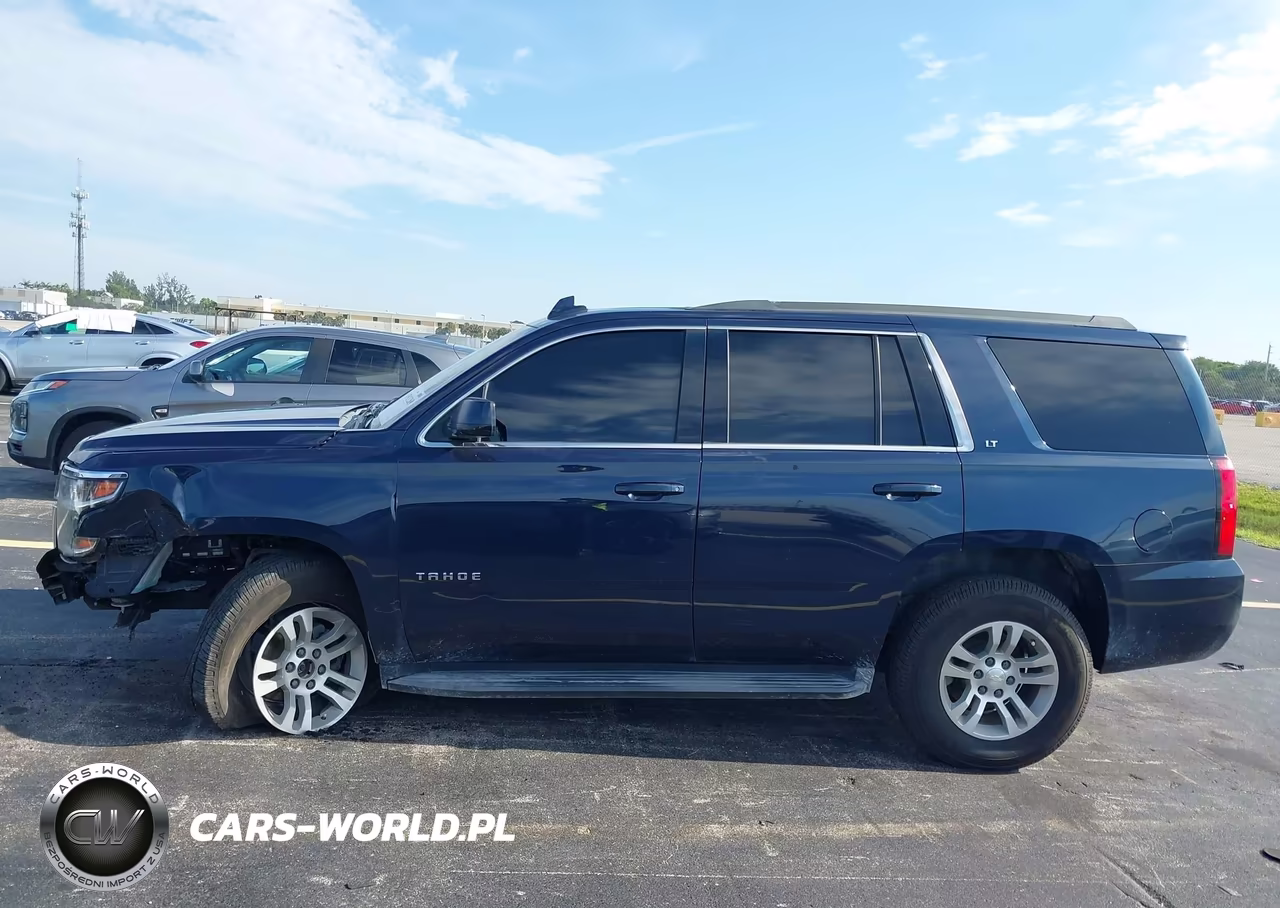 2019 Chevrolet Tahoe Lt VIN:1GNSKBKC0KR198722 - 14