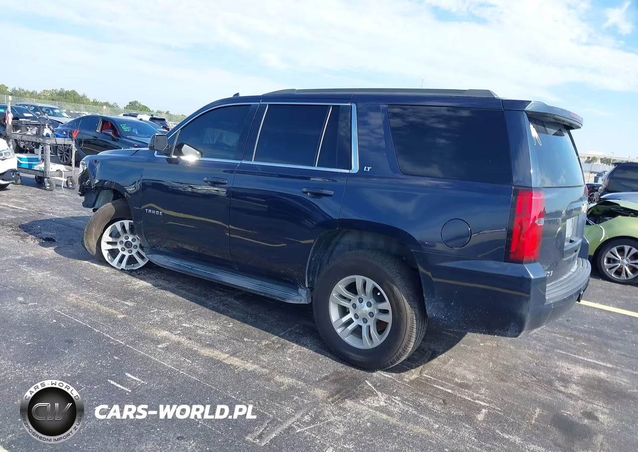 2019 Chevrolet Tahoe Lt VIN:1GNSKBKC0KR198722 - 3