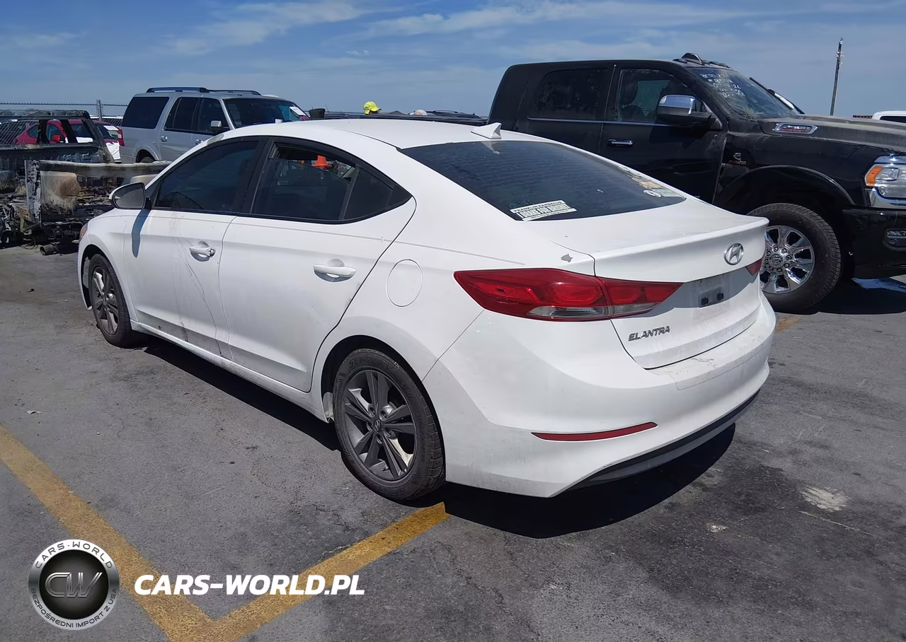 2017 Hyundai Elantra Se VIN:5NPD84LF7HH040737 - 3