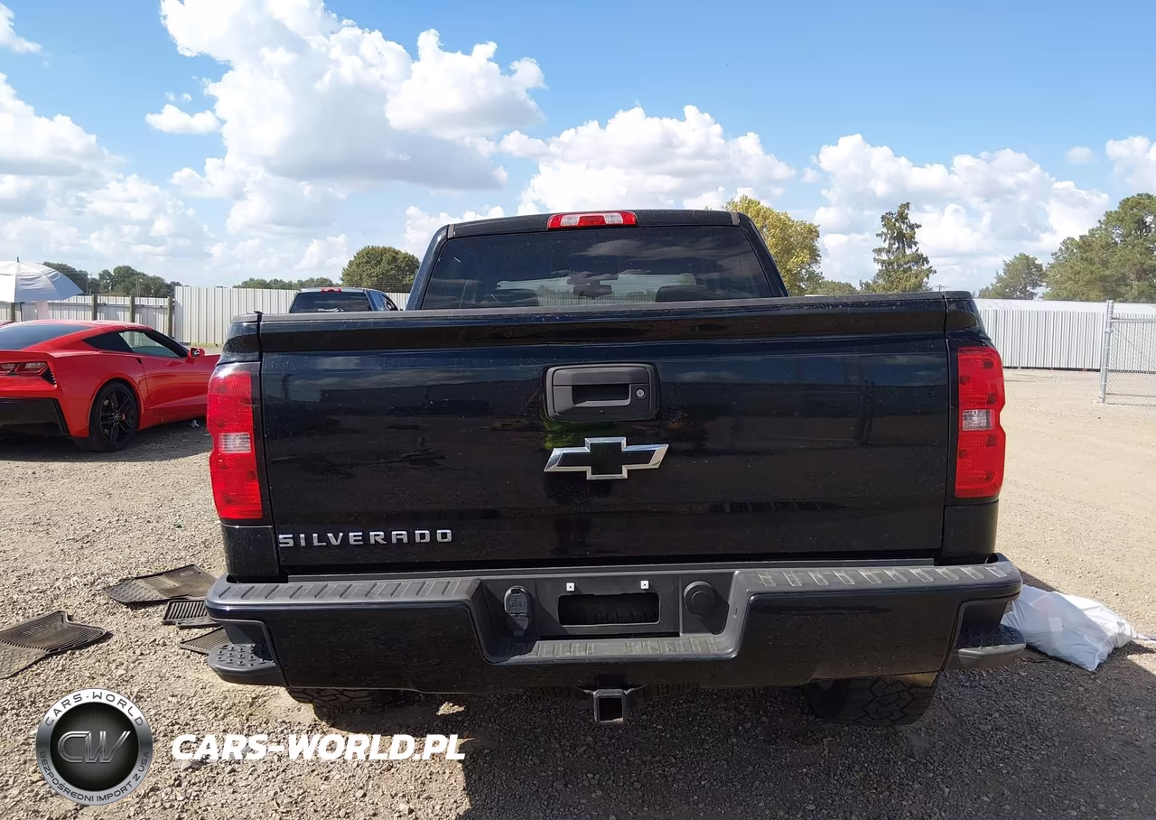 2018 Chevrolet Silverado 1500 2Lt VIN:3GCUKREC4JG116317 - 17