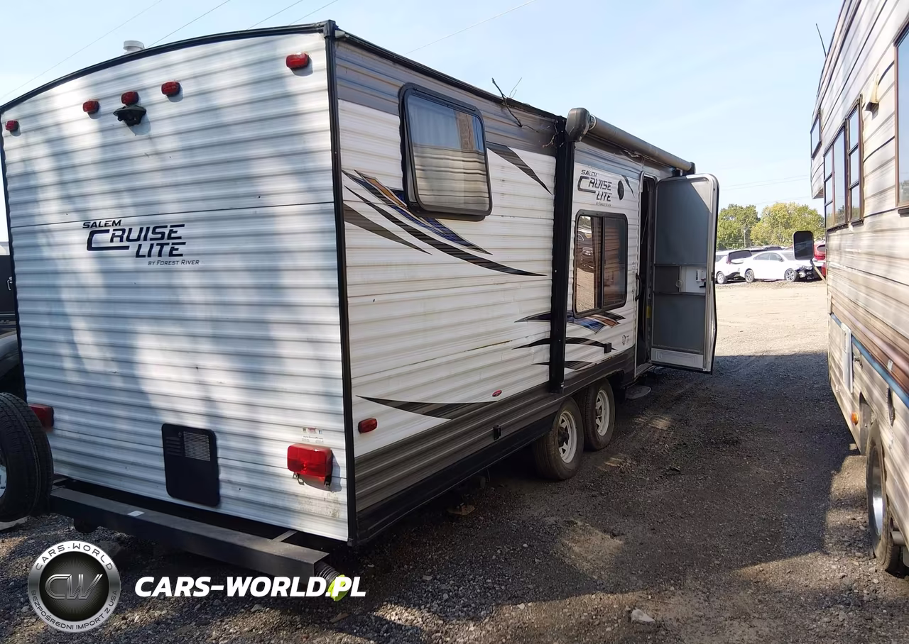 2018 Forest River Other VIN:4X4TSMB27J7414909 - 4